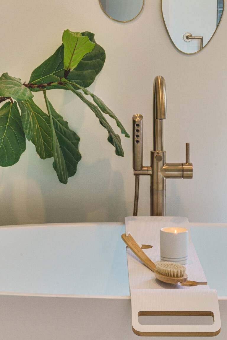 Powder Room Jewel